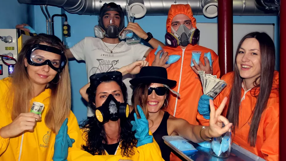 Escape Room приключение в Синята лаборатория