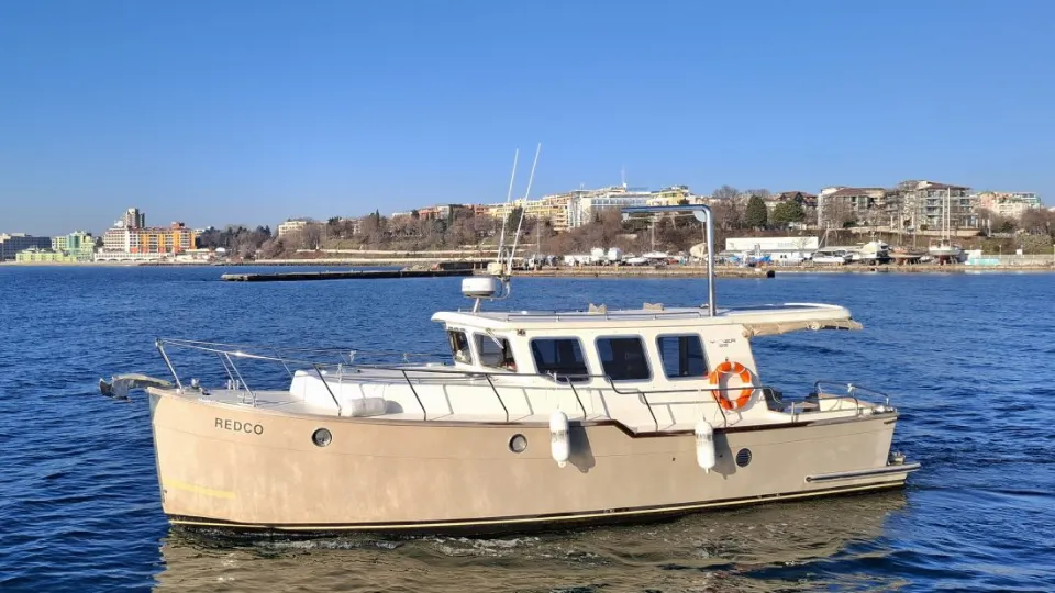 Морско приключение на яхта Мис Мелоди в Несебър