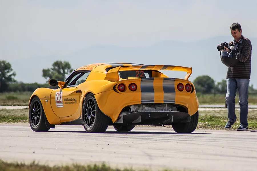 Курс по спортно шофиране с Lotus Elise